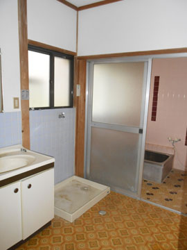 脱衣・洗面場 リフォーム前